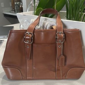 Coach purse / Hampton